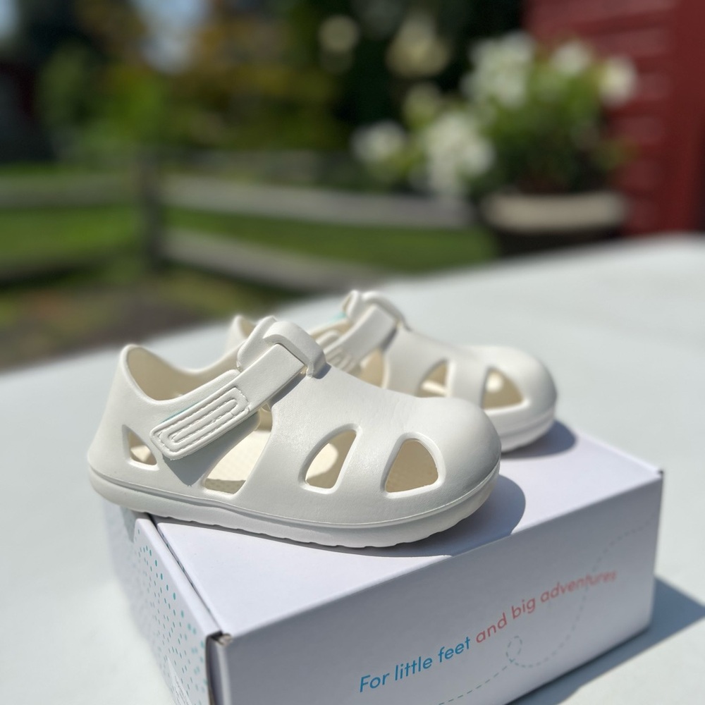 Ten Little Splash Sandals